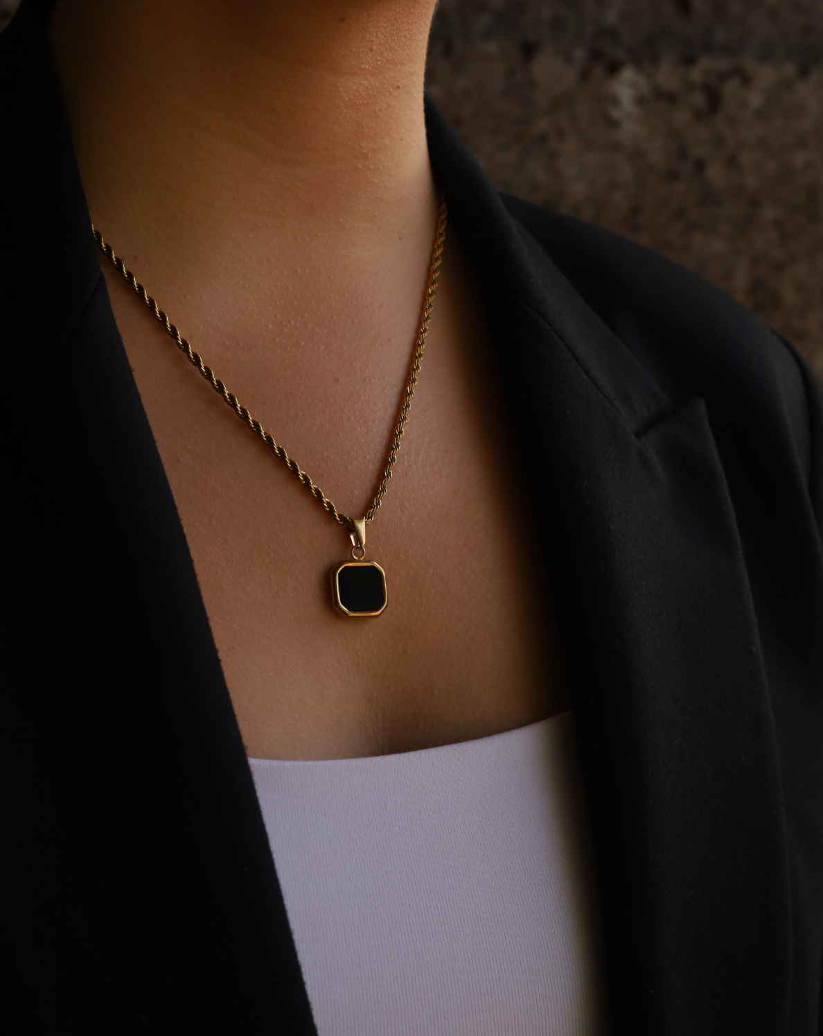 Colar Chess Quadrado