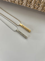 Colar personalizado em barra com gravação nos quatro lados