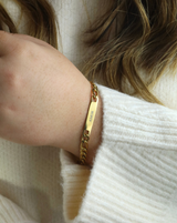 Pulseira personalizada com gravação a laser