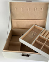 Medium jewelry box