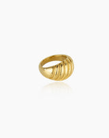 Clover Ring