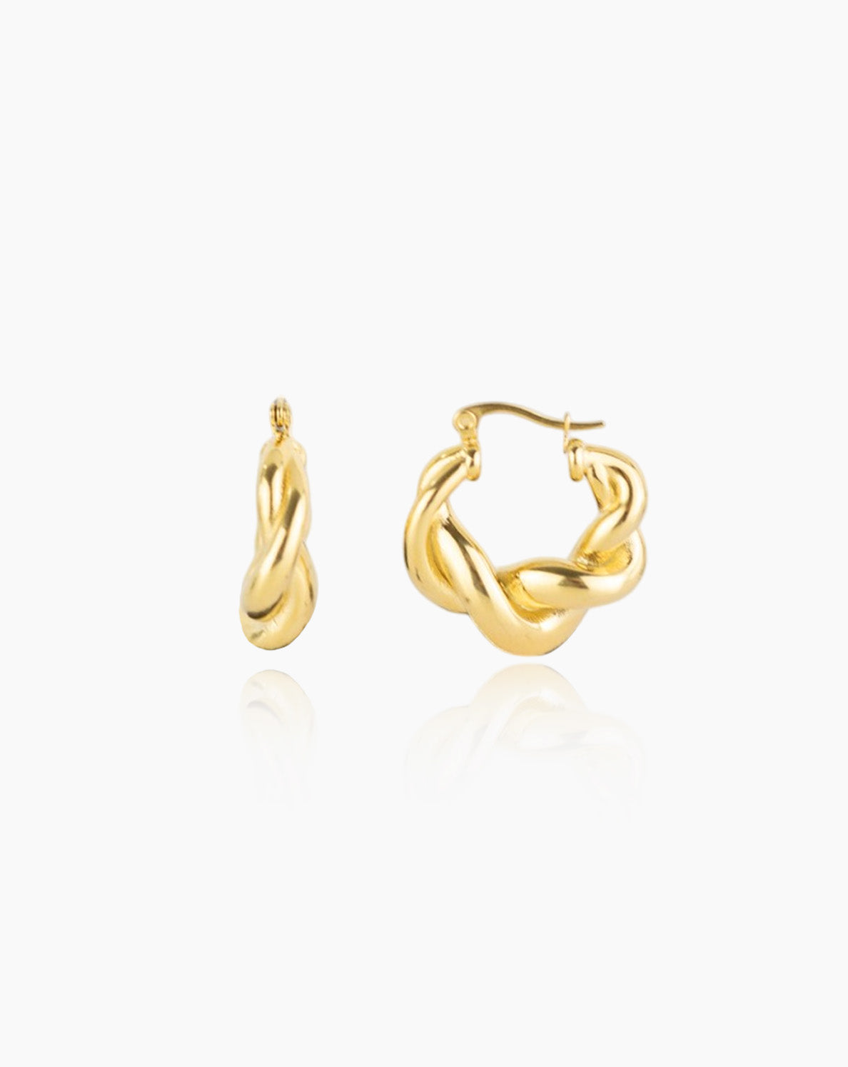 Argolas Make a Statement